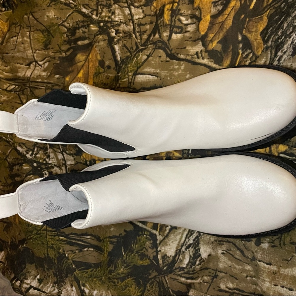BP high boots